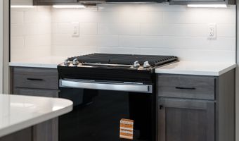 734 NW 28TH St, Battle Ground, WA 98604