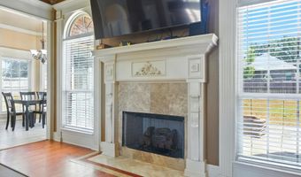44 Shadow Creek Cir, Austin, AR 72007