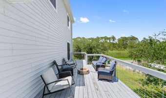 5015 1st Ave, Bay St. Louis, MS 39520