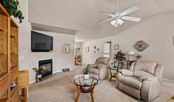8 Hillswick Dr, Bella Vista, AR 72715