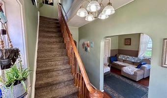 413 N 7th St, Atchison, KS 66002