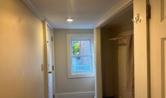 38 Spring St, Belfast, ME 04915