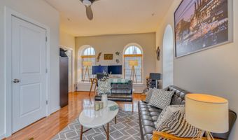 32 S REGESTER St, Baltimore, MD 21231