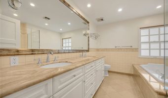 556 Sierra Madre Blvd, San Marino, CA 91108