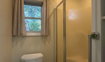 113 Woodson St, Bruce, MS 38915