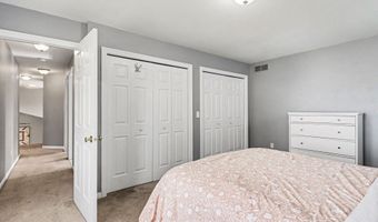 1044 Bicentennial Pkwy, Ann Arbor, MI 48108