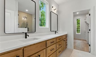 23 Kirkwall Ln, Bella Vista, AR 72715