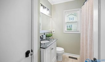 664 N Main St, Arab, AL 35016