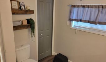 128 E Montford Ave, Ada, OH 45810