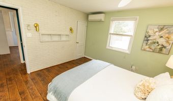 835 CLIFTON Ave, Arnold, MD 21012