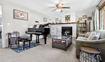 1025 W ROBERTS Ave, Appleton, WI 54914
