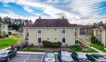 18 Heywood Rd C, Arden, NC 28704