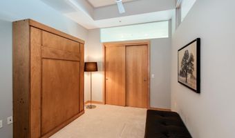 350 S Hamilton St 901, Madison, WI 53703