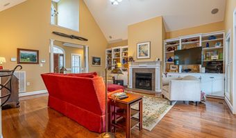 21030 Skyward Dr, Abingdon, VA 24211