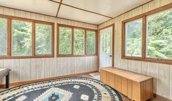 48 Elm St, Berkley, MA 02779