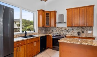 44-279 Kaneohe Bay Dr B, Kaneohe, HI 96744