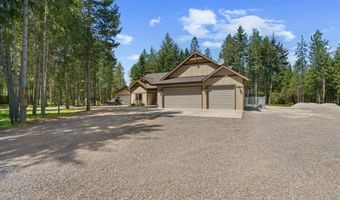 200 DANCING LIGHTS Ln, Athol, ID 83801