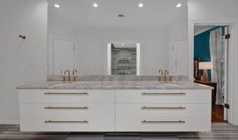 2411 S Lipscomb St, Amarillo, TX 79109