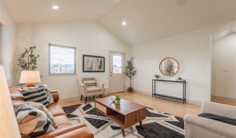 6892 Juniper Ct, Arvada, CO 80007