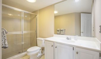 3356 Breckland Ct, Ann Arbor, MI 48108