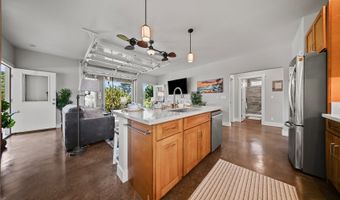 15-2000 5th Ave, Keaau, HI 96749
