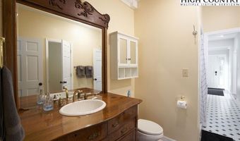 1644 Broadstone Rd, Banner Elk, NC 28604