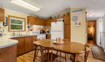 279 Hunter N Rd, Alburgh, VT 05440