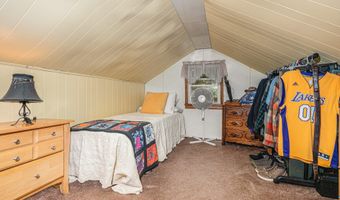 104 Tamarack St, Allegan, MI 49010