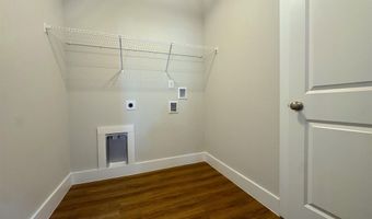 3844 Throne Ct, Bagdad, FL 32583