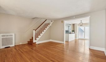 6642 LOTUS Rd, Philadelphia, PA 19151