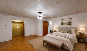 204 NE 10th Ave, Ardmore, OK 73401