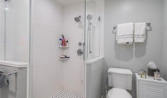 22 Brayton Rd, Smithfield, RI 02917