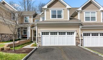 131 Winding Ridge Way 131, Danbury, CT 06810