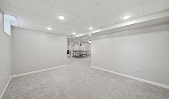 2943 Lee Marie Dr, Adrian, MI 49221