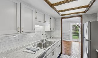 1853 Winding Ridge Ct, Indianapolis, IN 46217