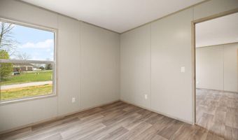 906 Denney Rd, Albany, KY 42602
