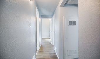 1304 Ridgecrest Ct, Alamogordo, NM 88310