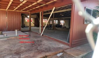1984 Hoohai St, Pearl City, HI 96782