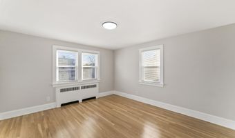 11 Roger Ave, Danbury, CT 06810