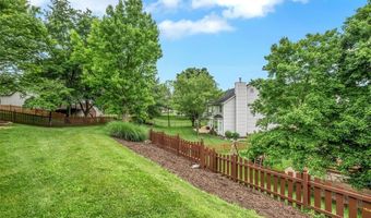 305 Arbor Glen Dr, Ballwin, MO 63021