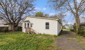 19 Walnut St, Aragon, GA 30104