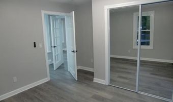210 Merritt Ave, Bergenfield, NJ 07621