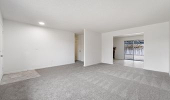 752 E St, Fernley, NV 89408