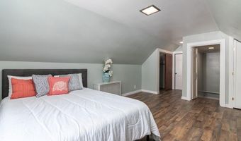 69 Delwood Rd, Warwick, RI 02889