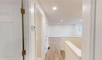 69 Cushing St, North Providence, RI 02904