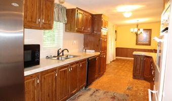 2004 Derby Rd, Appalachia, VA 24216