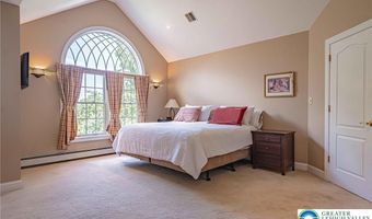 6958 Lehigh Ct, Allentown, PA 18106