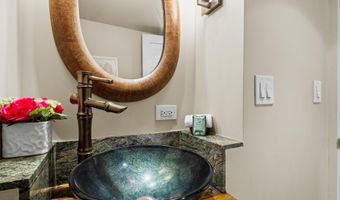 811 S Kihei Rd 2F, Kihei, HI 96753