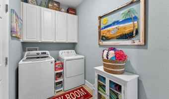 5227 ADMIRAL POINTE Dr, Apollo Beach, FL 33572