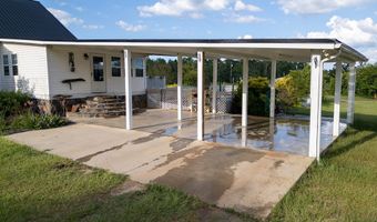 1054 Penny Morris, Baxley, GA 31513